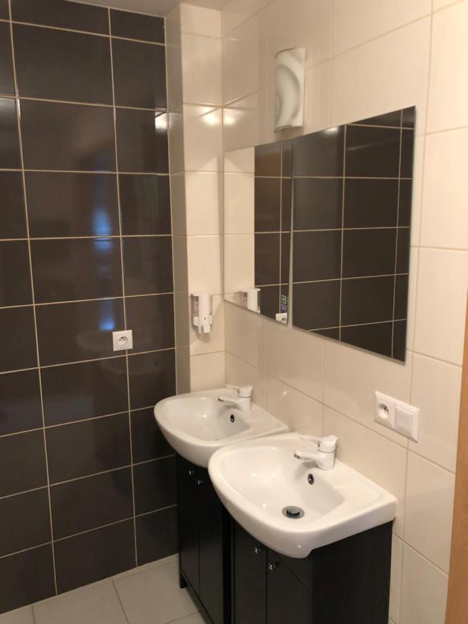Hgs Home Noclegi Pracownicze Parking , Lazienki Gorzów Wielkopolski Exterior foto